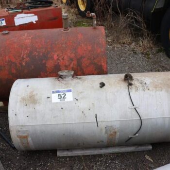 USED 52 – ALUMINUM & STEEL FUEL TANKS